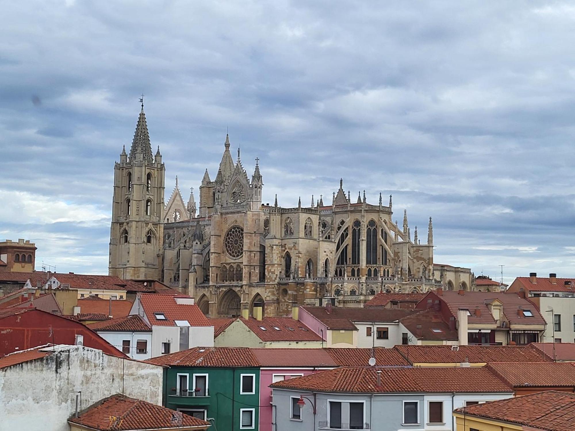 Catedral De Leon II Appartement Buitenkant foto